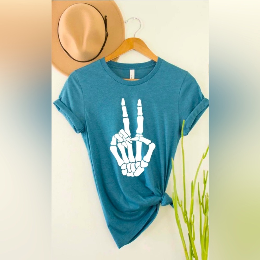 Teal Graphic Tee with Skeleton Peace Vibes Size M